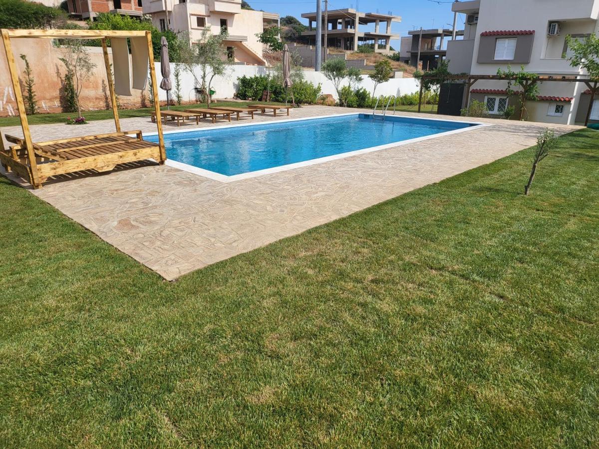 Beach House With Garden Anavyssos Buitenkant foto